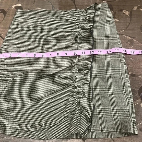 MNG Suit by Mango brown plaid mini skirt - Picture 6 of 9